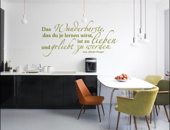 Das Wunderbarste, das du je lernen wirst, ist zu lieben und geliebt zu werden.